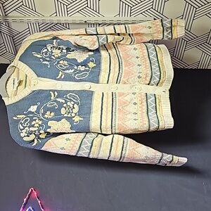 35. Vintage grandma core sweater